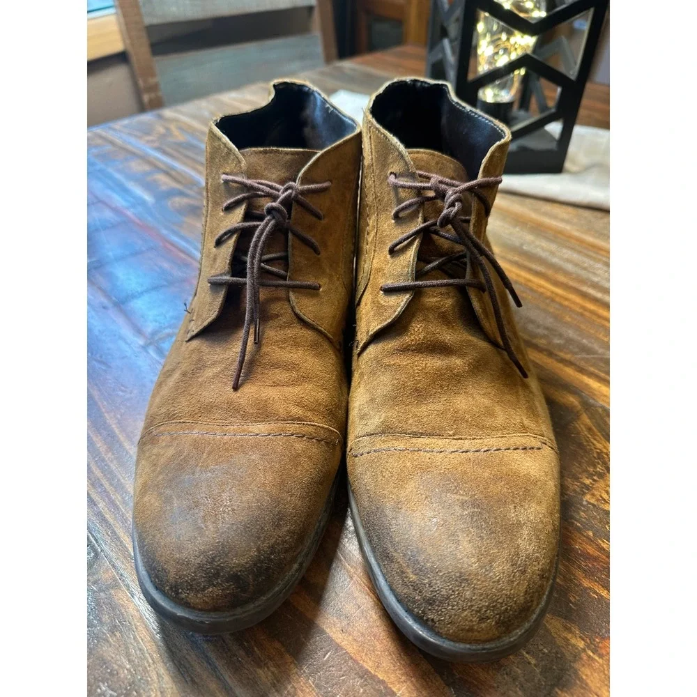 Clarks Mens Suede Chukka Boots Tan Brown Cap Toe Lace Up Ankle Boots 12M 63291